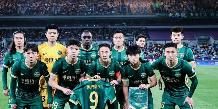 德天空：阿森纳关注法兰克福边锋巴霍亚，对方标价7000万欧