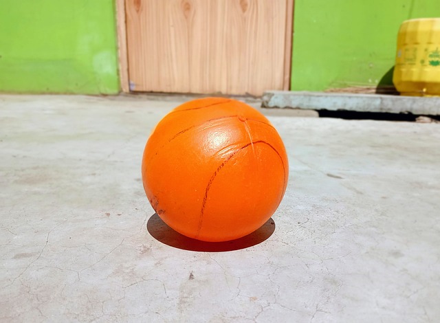 都体：米兰在关注布雷斯特左闸洛科，他是本赛季法甲抢断王